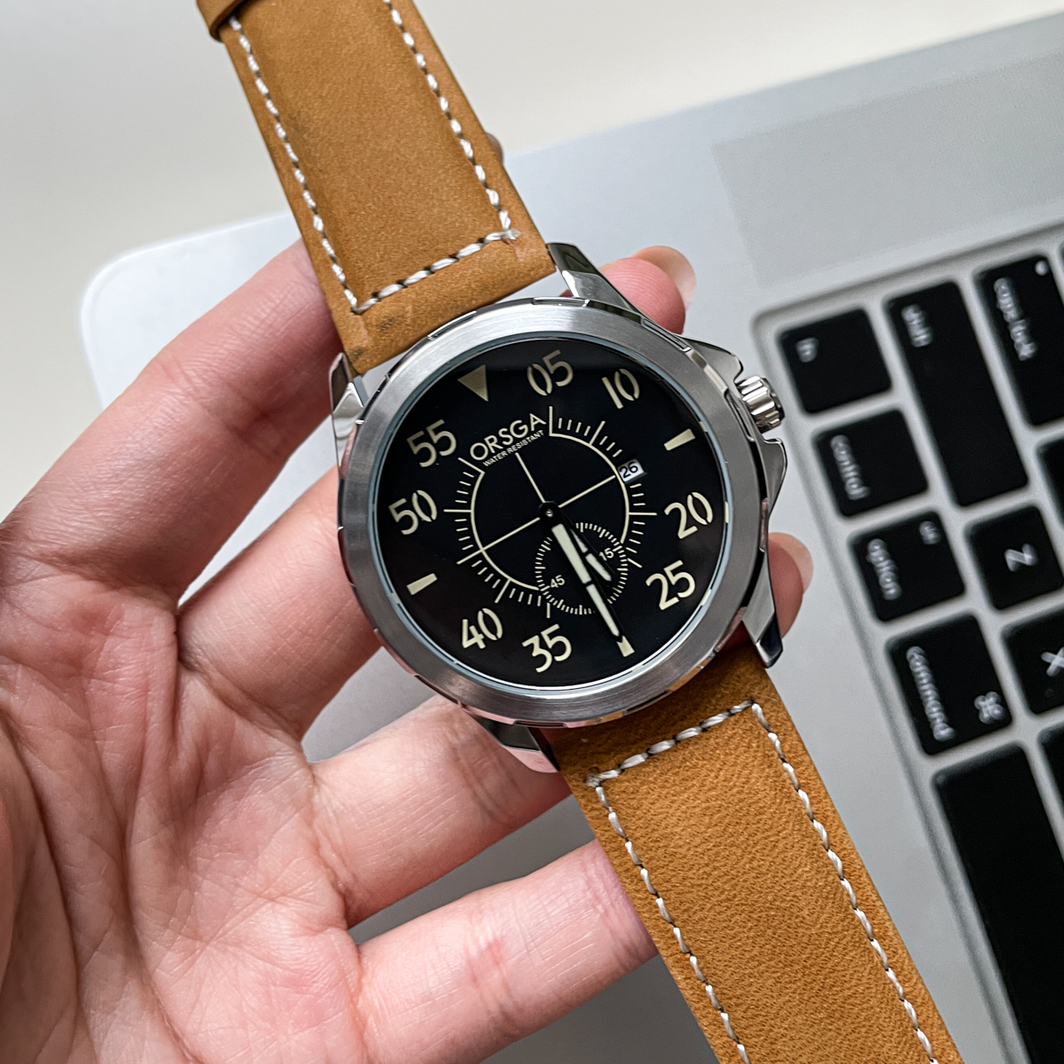 CILOA large dial high-grade wa - Luxury Watch Grade recension och pris