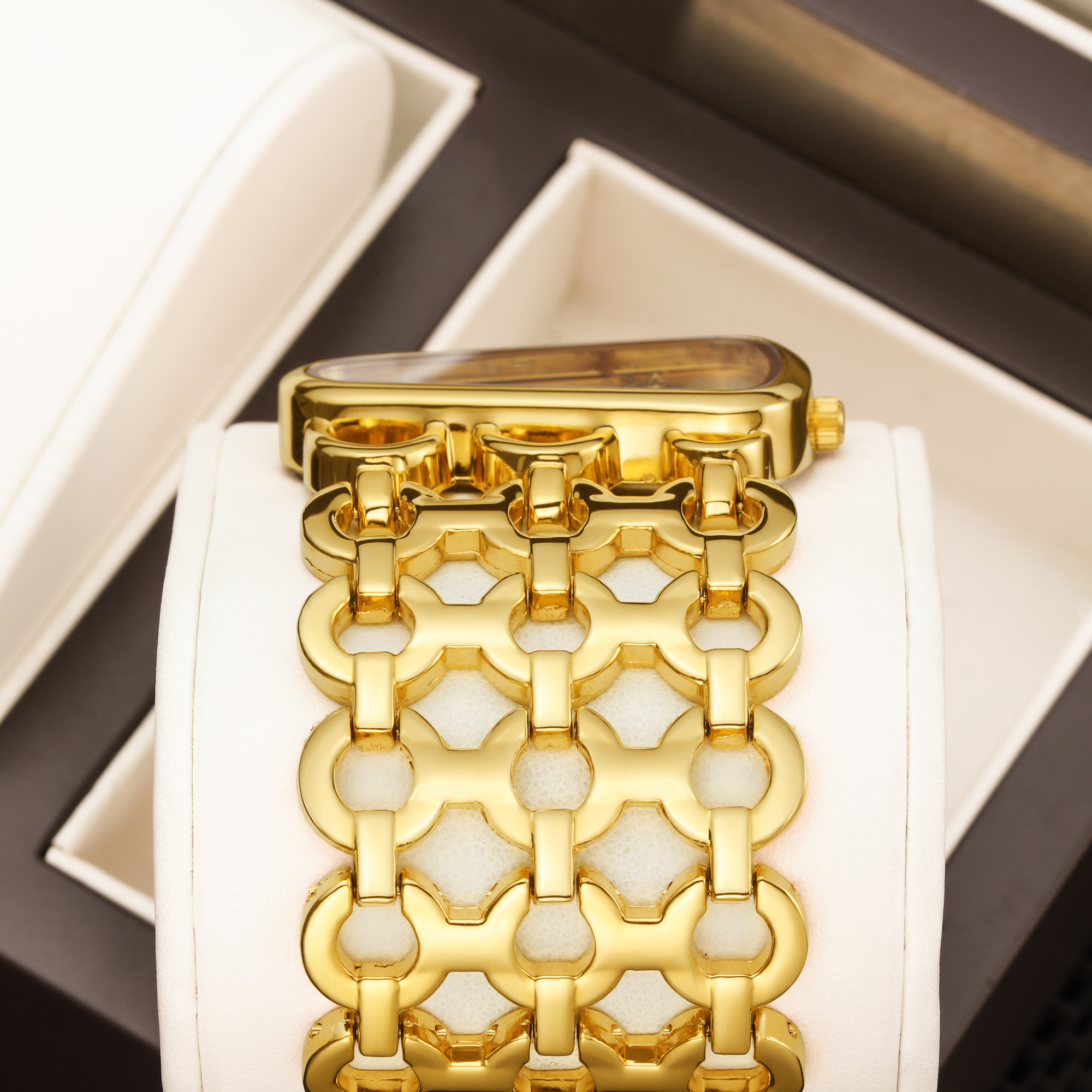YaLaLuSi Fashion Unisex Waterp - Watch Triangle Luxury recension och pris