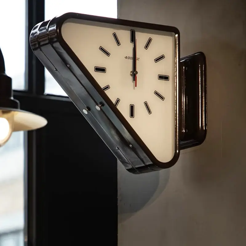Creative Design Wall Clocks Mi - Watch Triangle Luxury recension och pris
