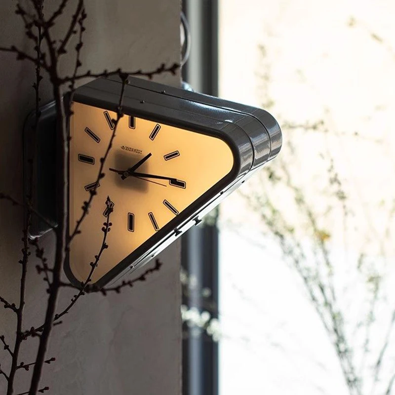 Creative Design Wall Clocks Mi - Watch Triangle Luxury recension och pris