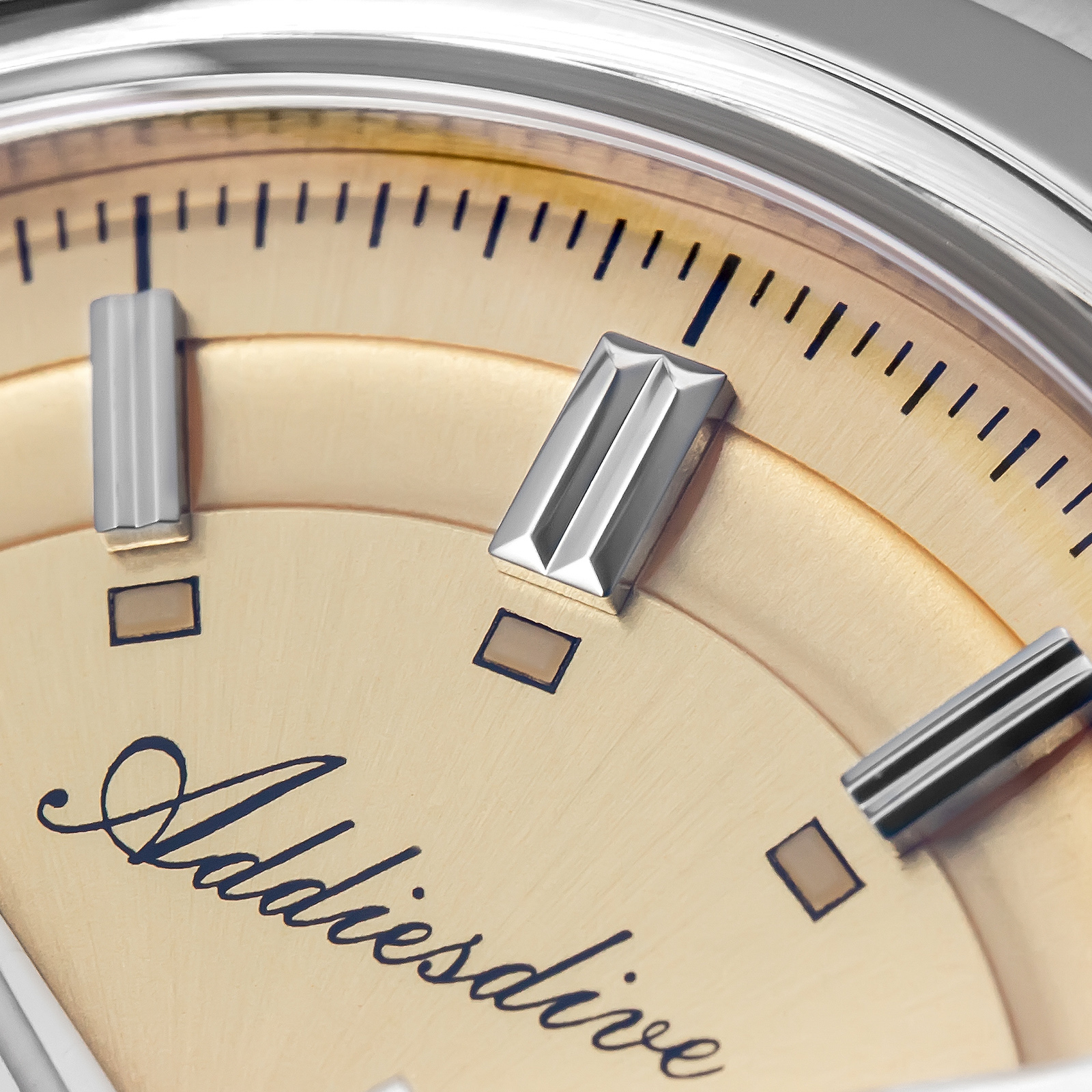 ADDIESDIVE Super Luminous Japa - Luxury Watch Japanese recension och pris