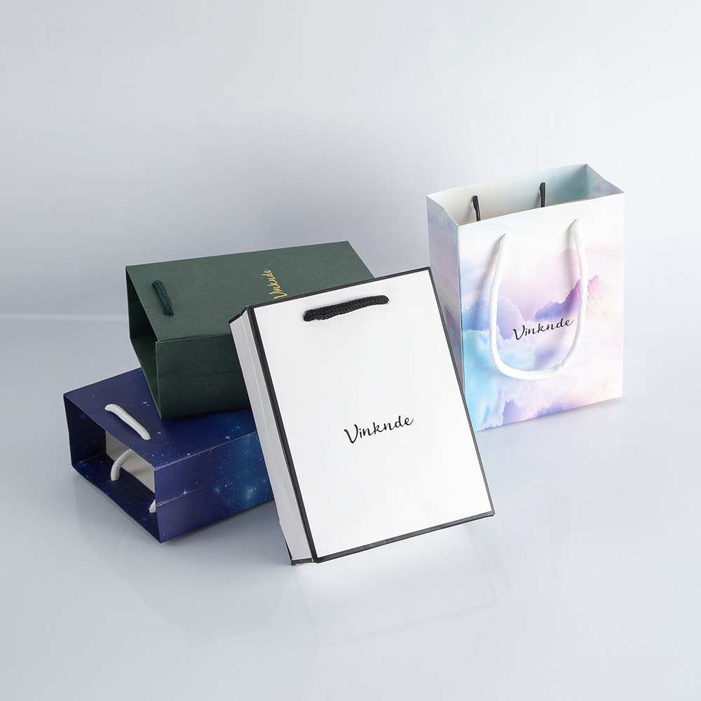 Personalized Logo Paper Tote B - Luxury Watch Shop recension och pris