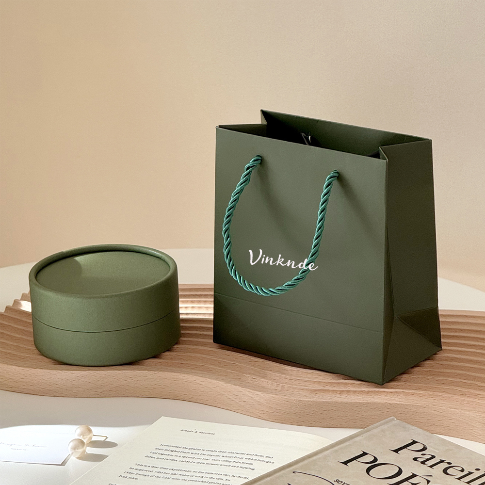 Personalized Logo 14x7x15cm Je - Luxury Watch Shop recension och pris