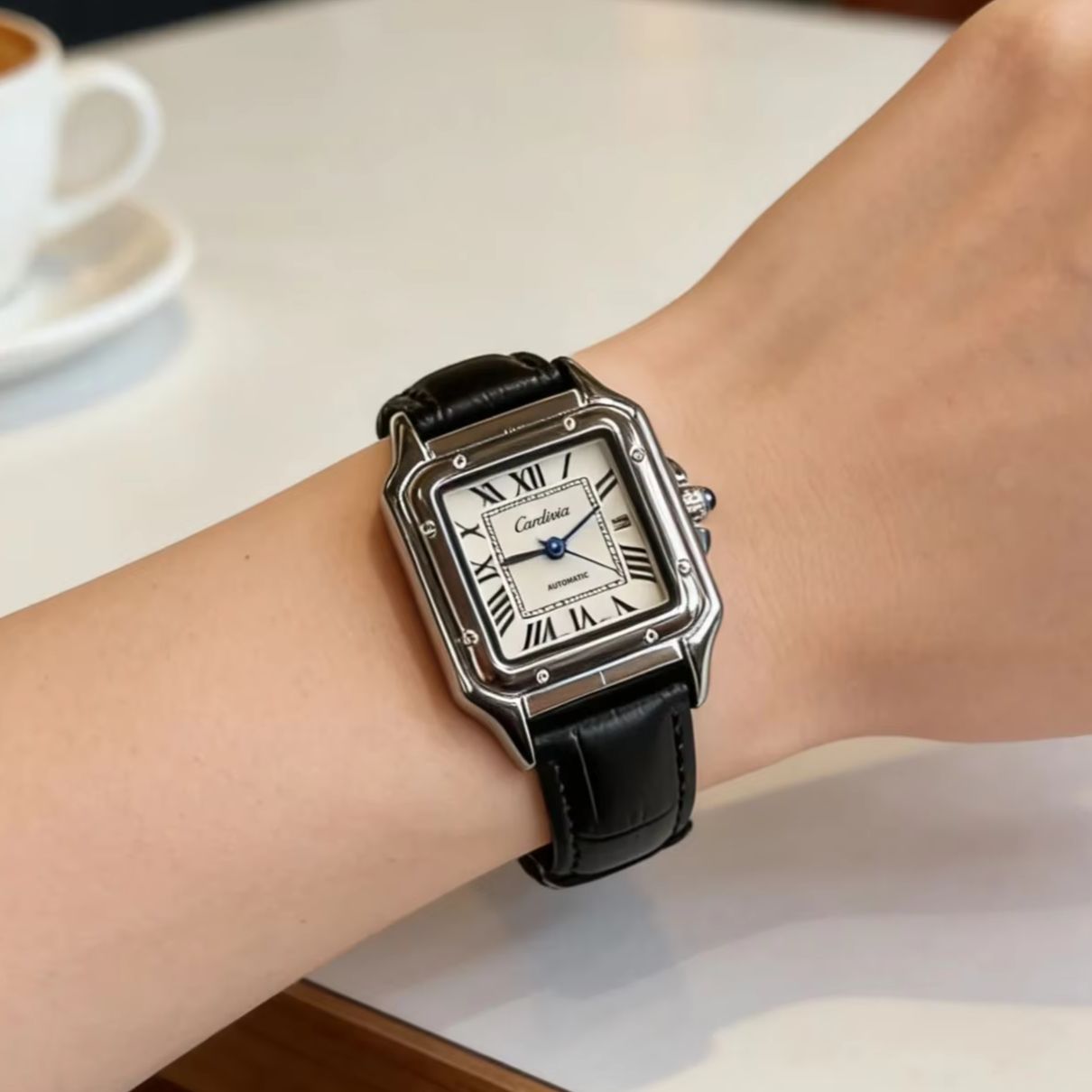 Retro Square Women's Quartz Wa - Luxury Watch Cartier recension och pris