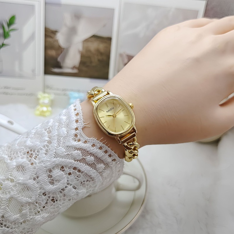 Fashion Women Oval Dial Quartz - Luxury Watch Brand For Women recension och pris